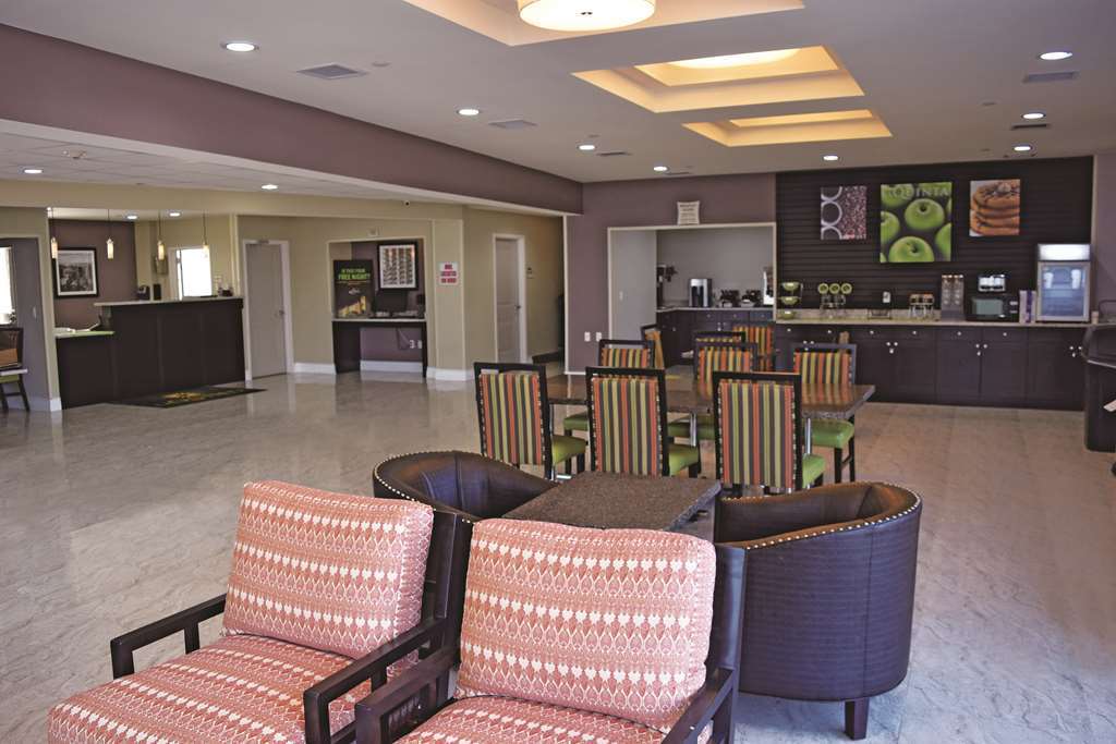 La Quinta Inn & Suites Far Rockaway - Beach Hotel New York Interno foto